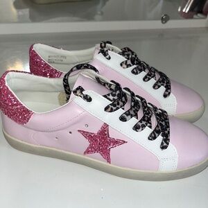 Mi I’m Pink and White  sneakers
